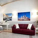 Daplace - La Mongolfiera In Navona 4*