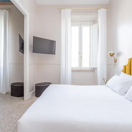 Daplace - La Mongolfiera In Navona Guest house
